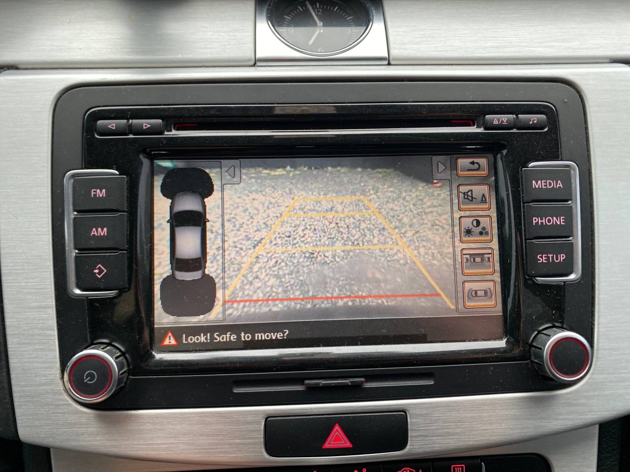 Volkswagen Passat 9