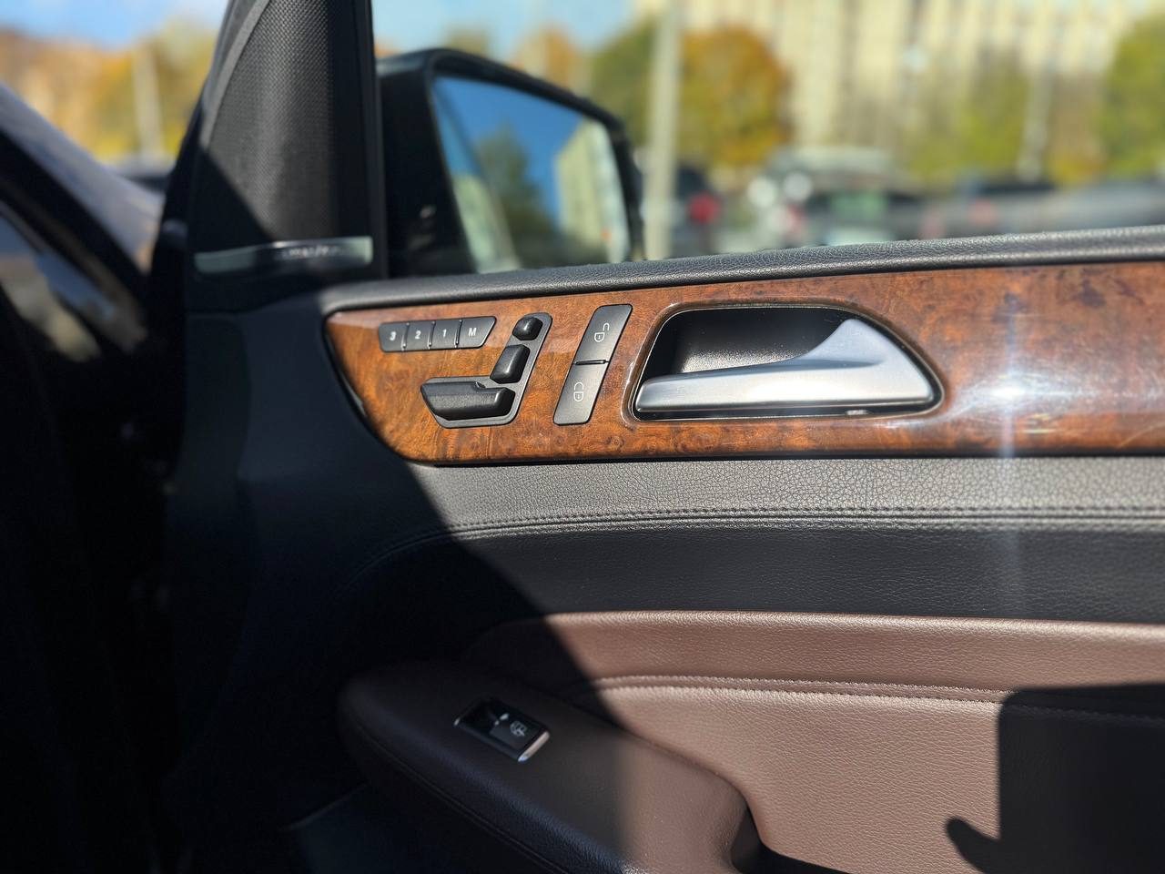 Mercedes-Benz ML 250 15