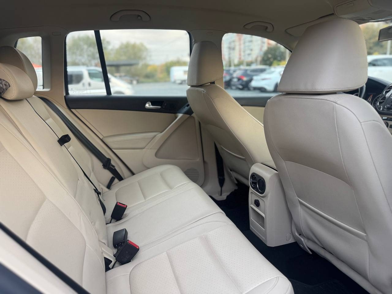 Volkswagen Tiguan 17