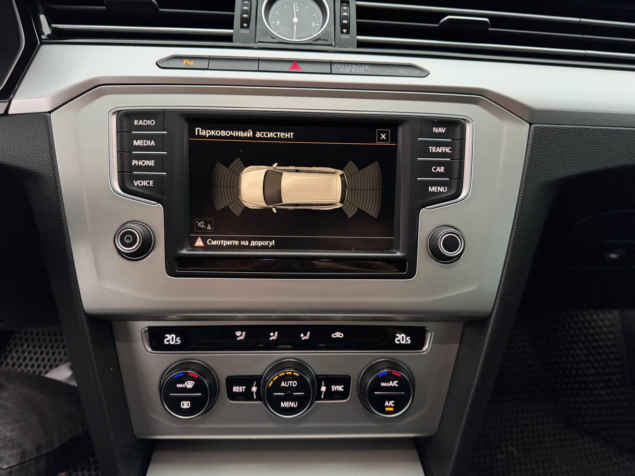 Volkswagen Passat 18
