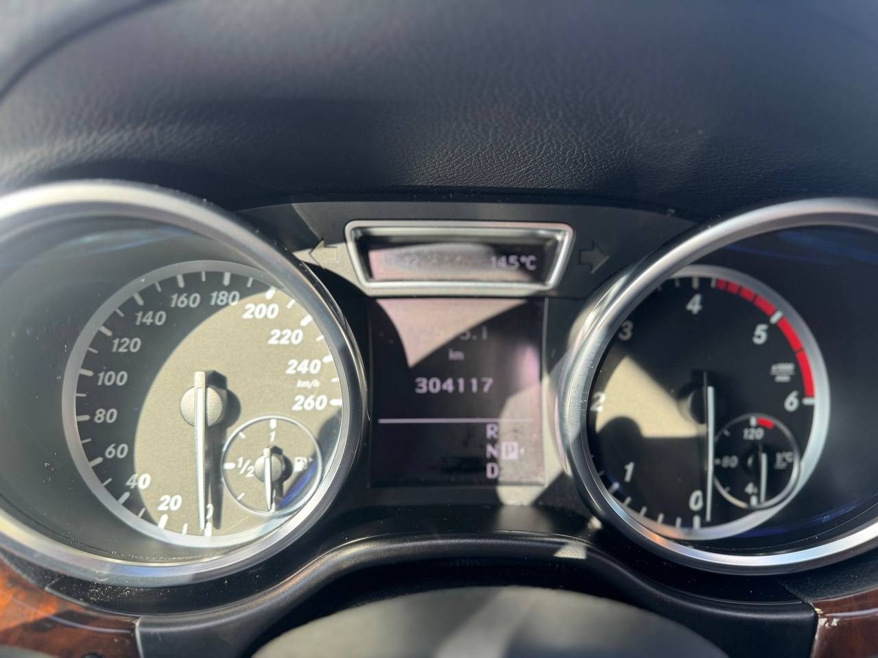 Mercedes-Benz ML 250 11