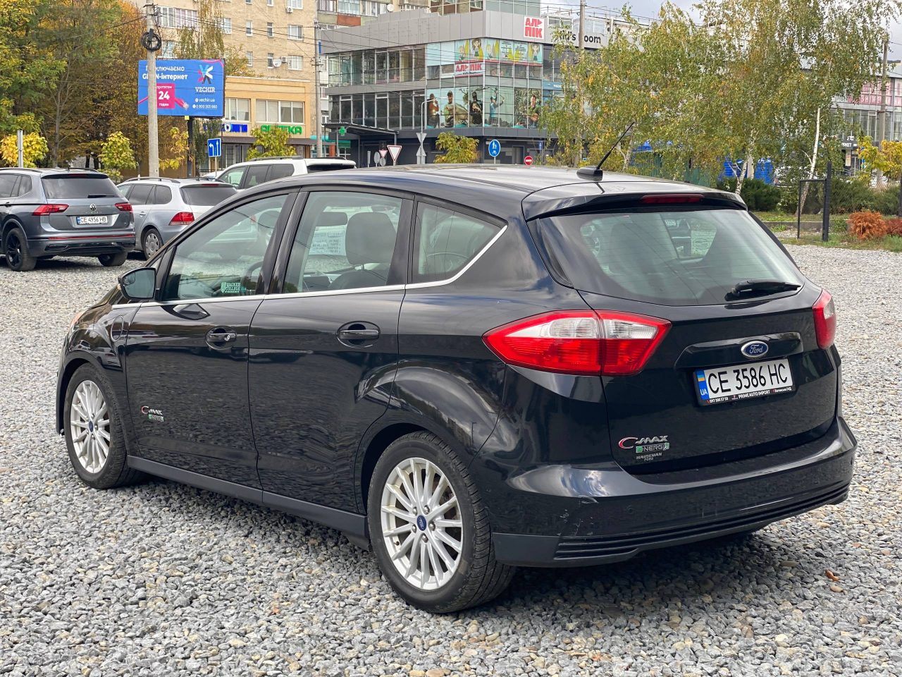 Ford C-Max 6
