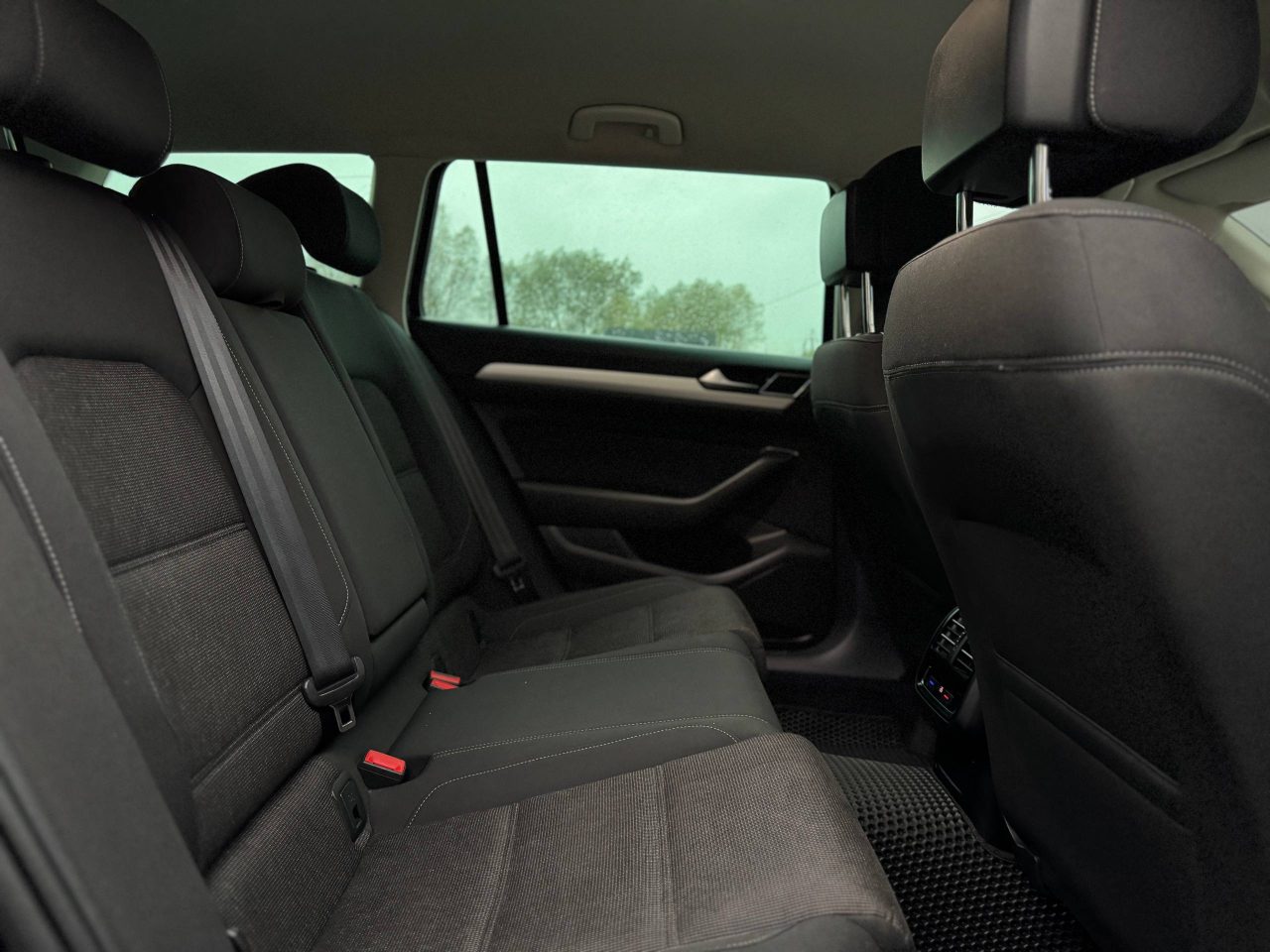 Volkswagen Passat 10