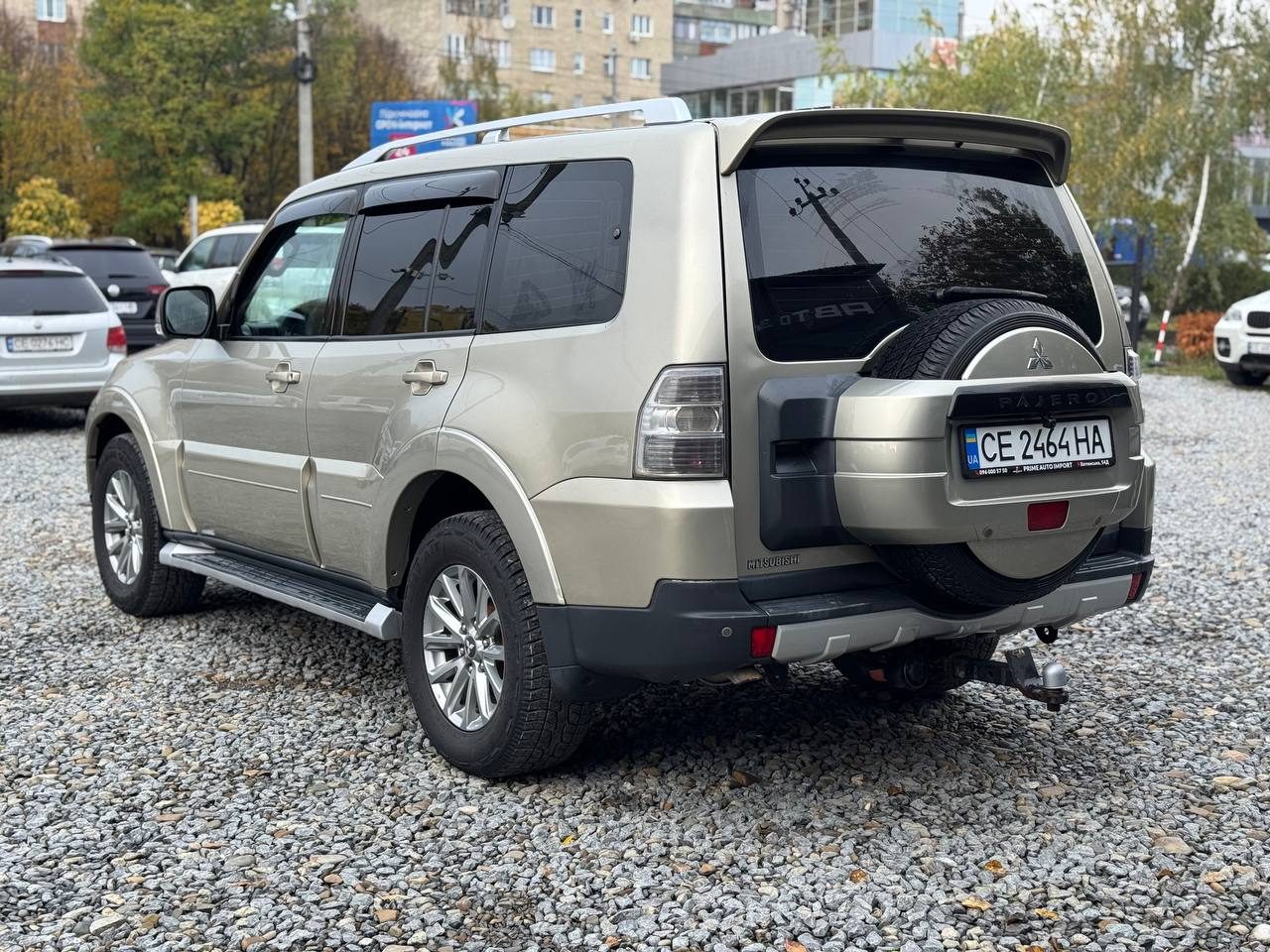 Mitsubishi Pajero Wagon 6