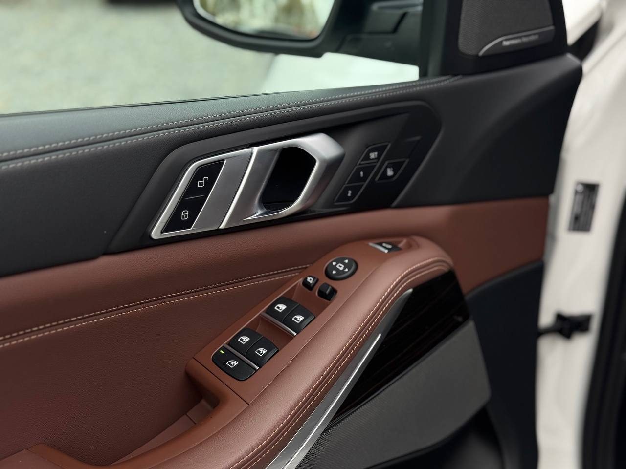 BMW X5 8