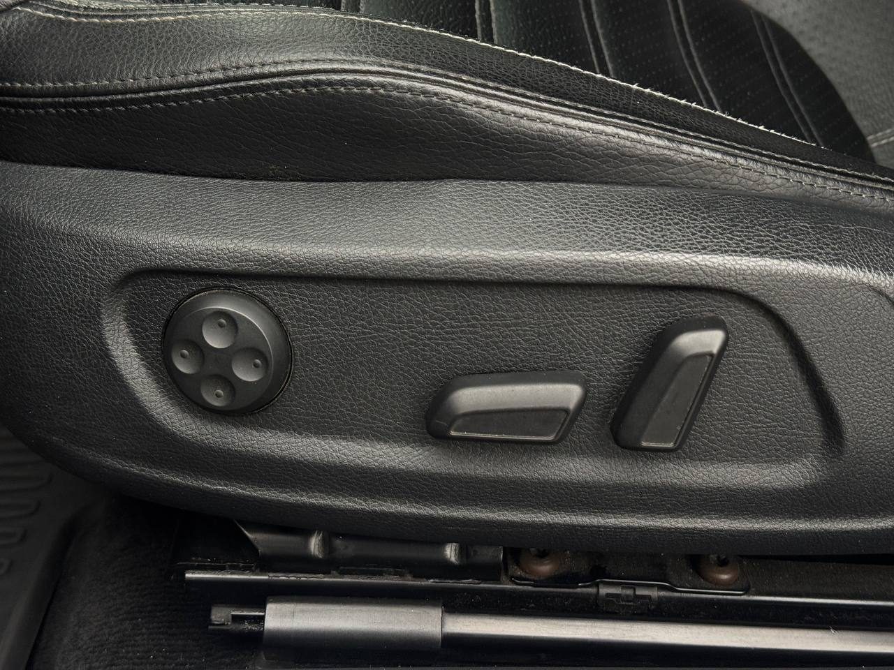 Volkswagen CC 9