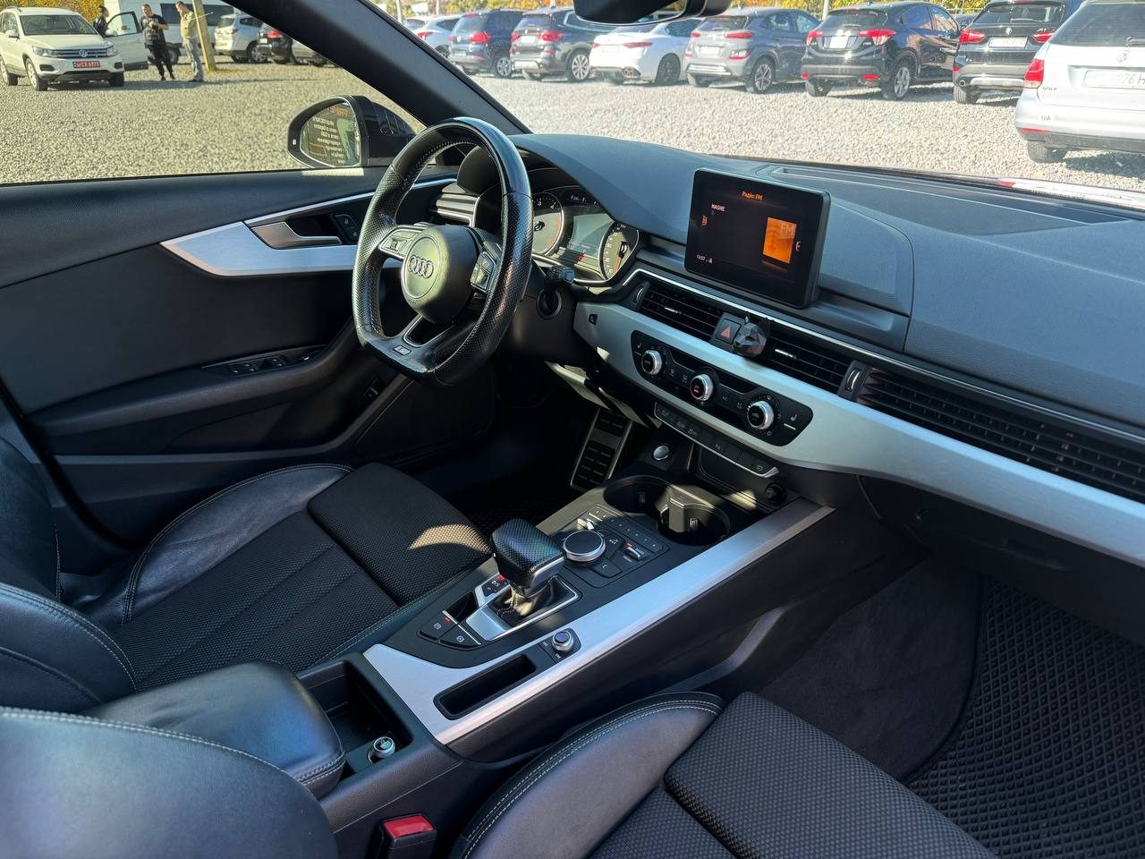 Audi A4 15