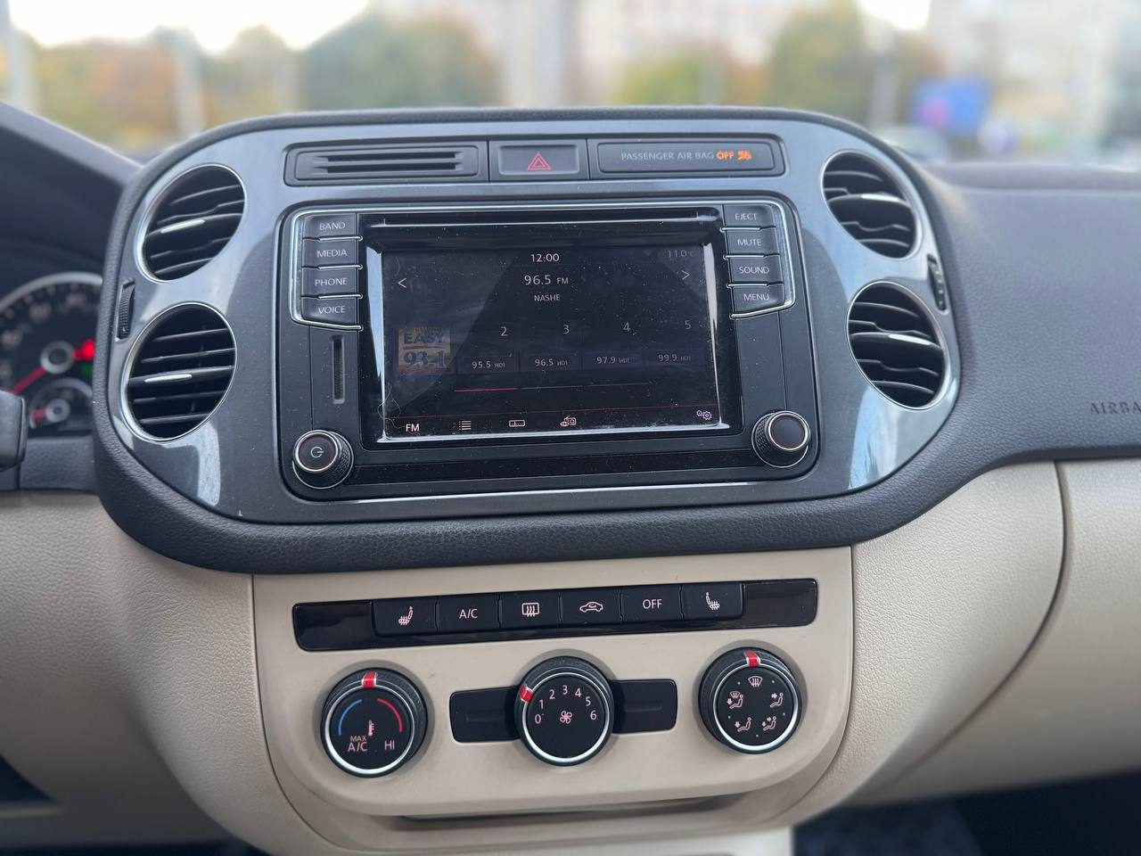 Volkswagen Tiguan 12