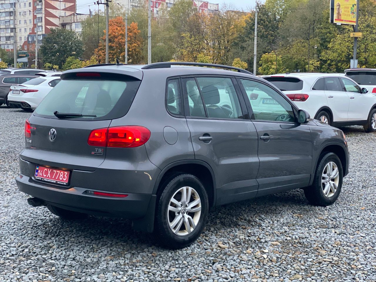 Volkswagen Tiguan 4