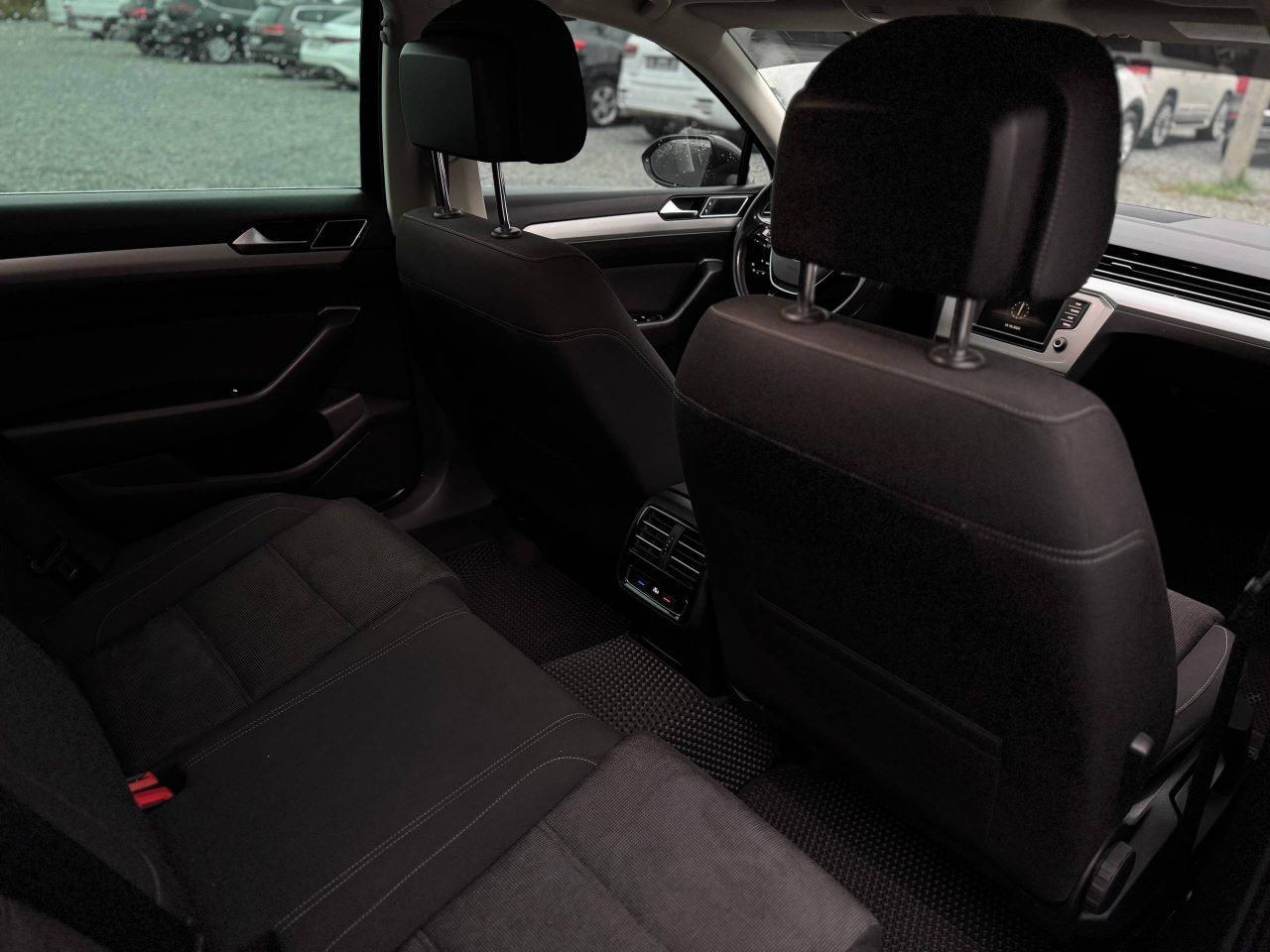 Volkswagen Passat 11