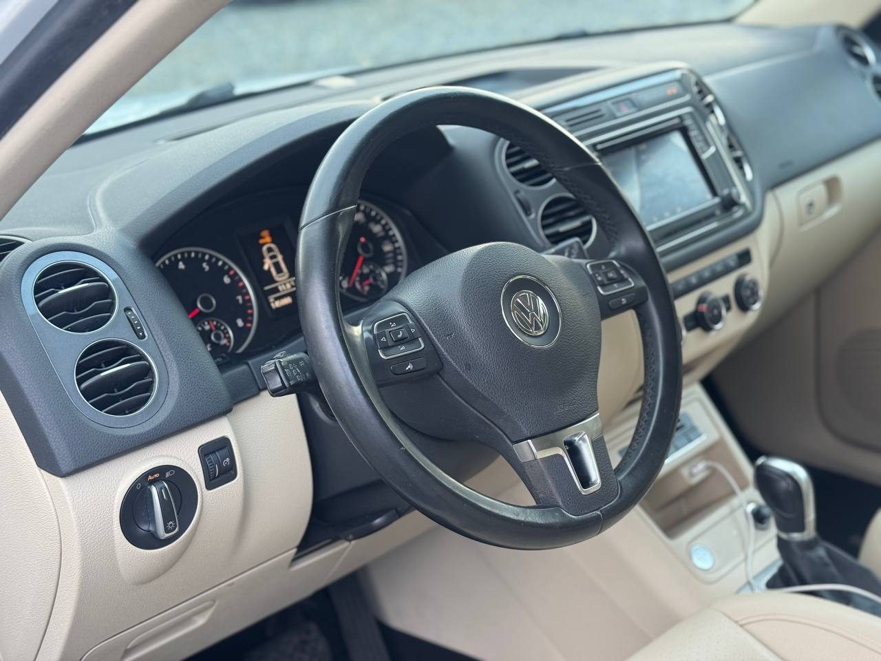 Volkswagen Tiguan 10