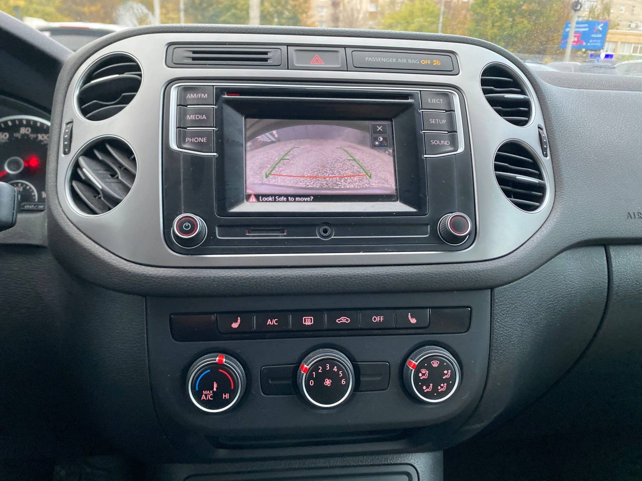 Volkswagen Tiguan 12