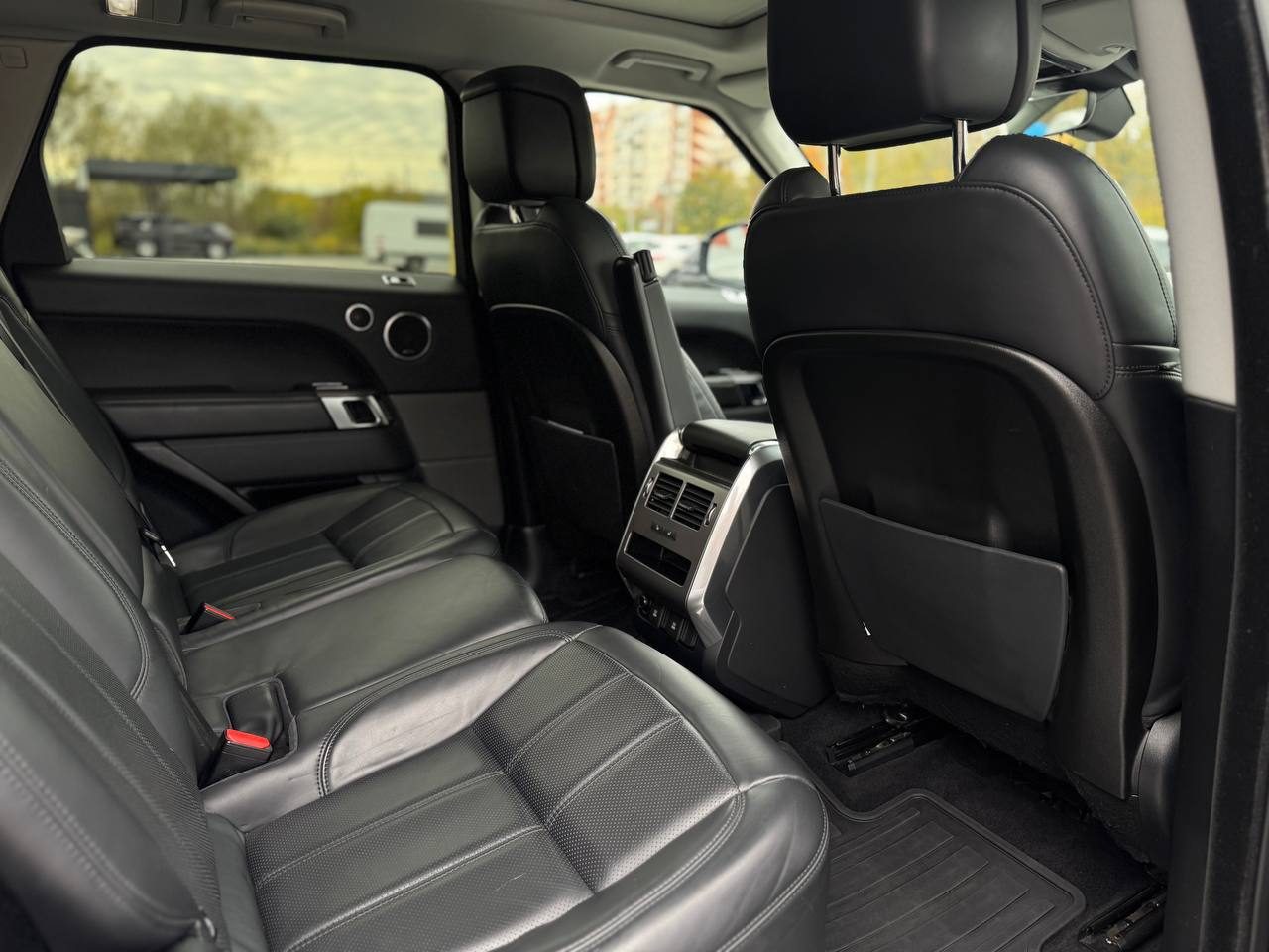 Land Rover Range Rover Sport 18