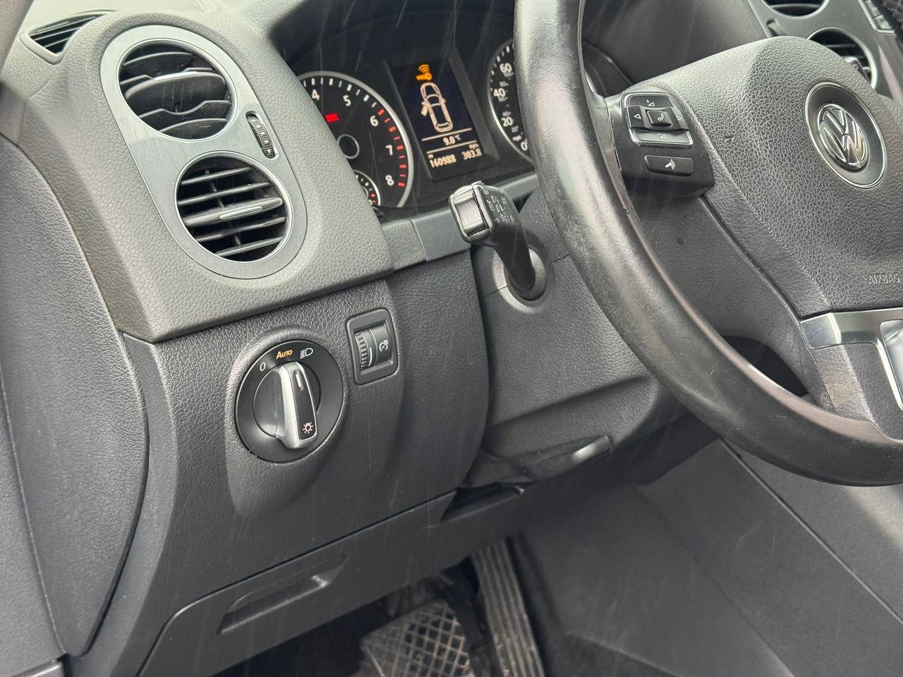 Volkswagen Tiguan 9