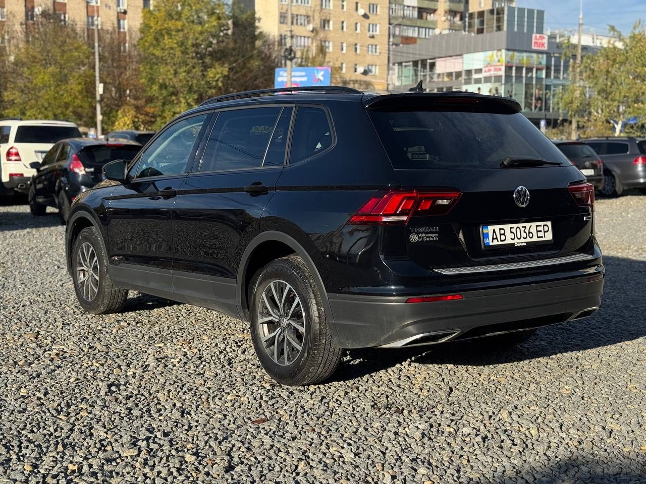 Volkswagen Tiguan 5