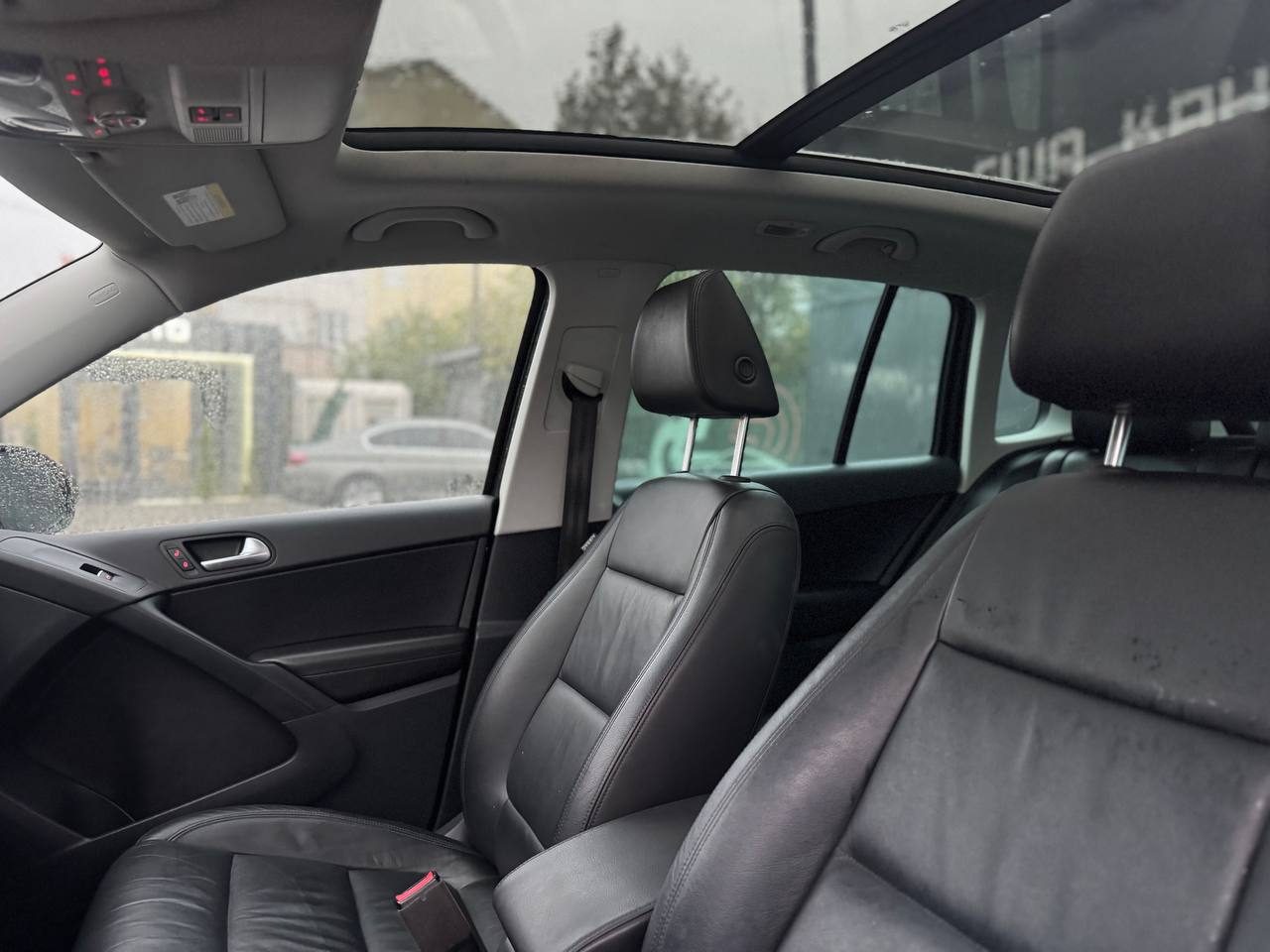 Volkswagen Tiguan 16