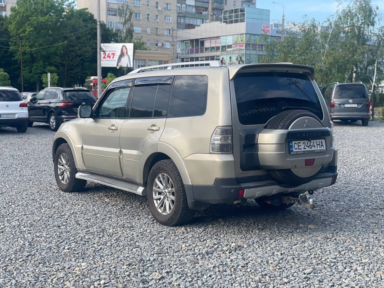 Mitsubishi Pajero Wagon 6