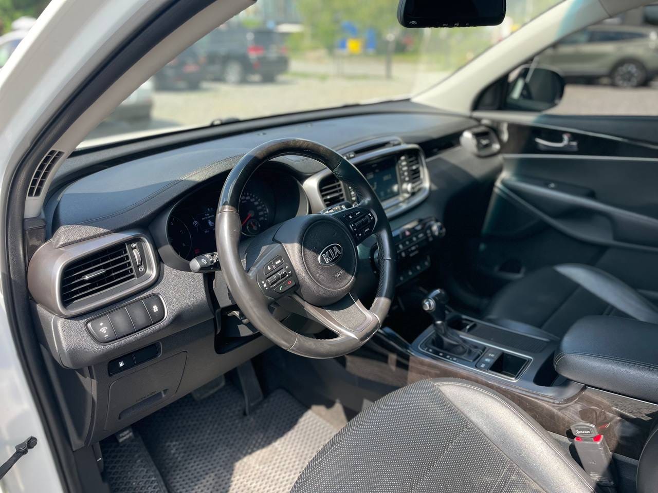 Kia Sorento 10