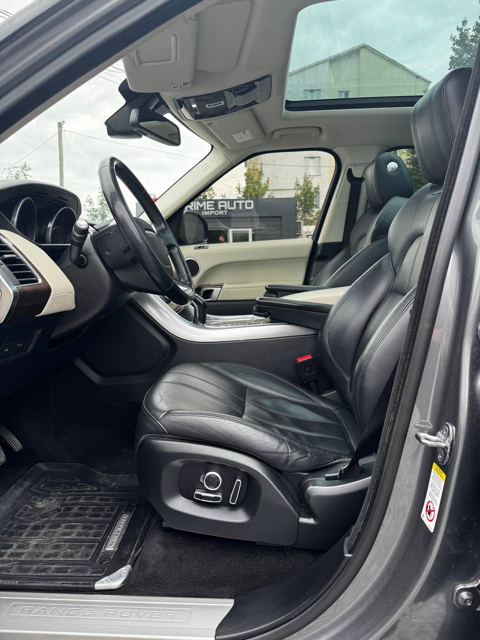 Land Rover Range Rover Sport 8