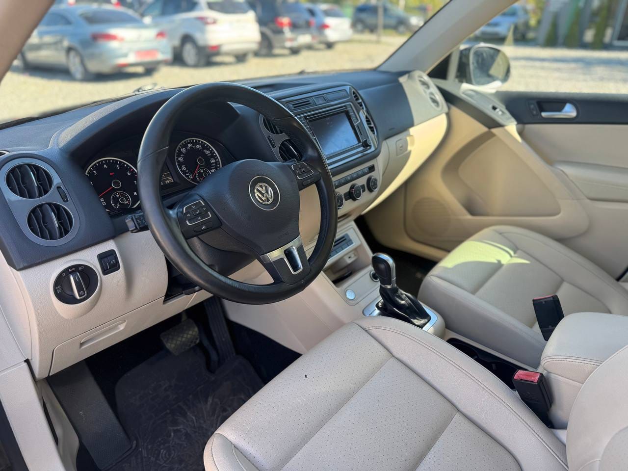 Volkswagen Tiguan 10