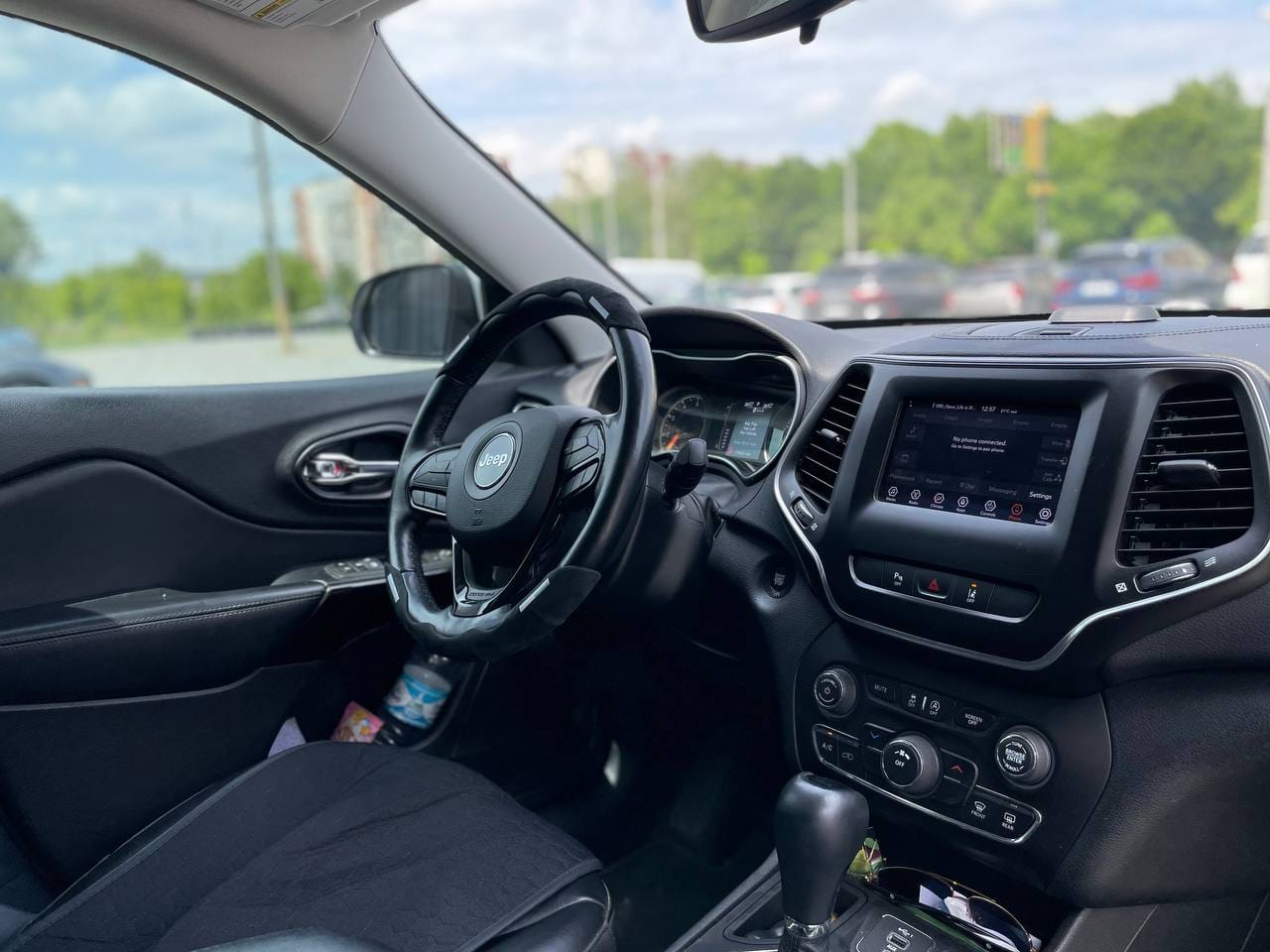 Jeep Cherokee 11