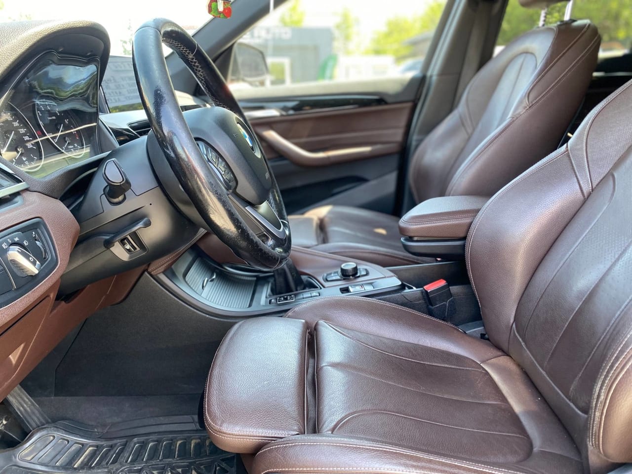 BMW X1 9