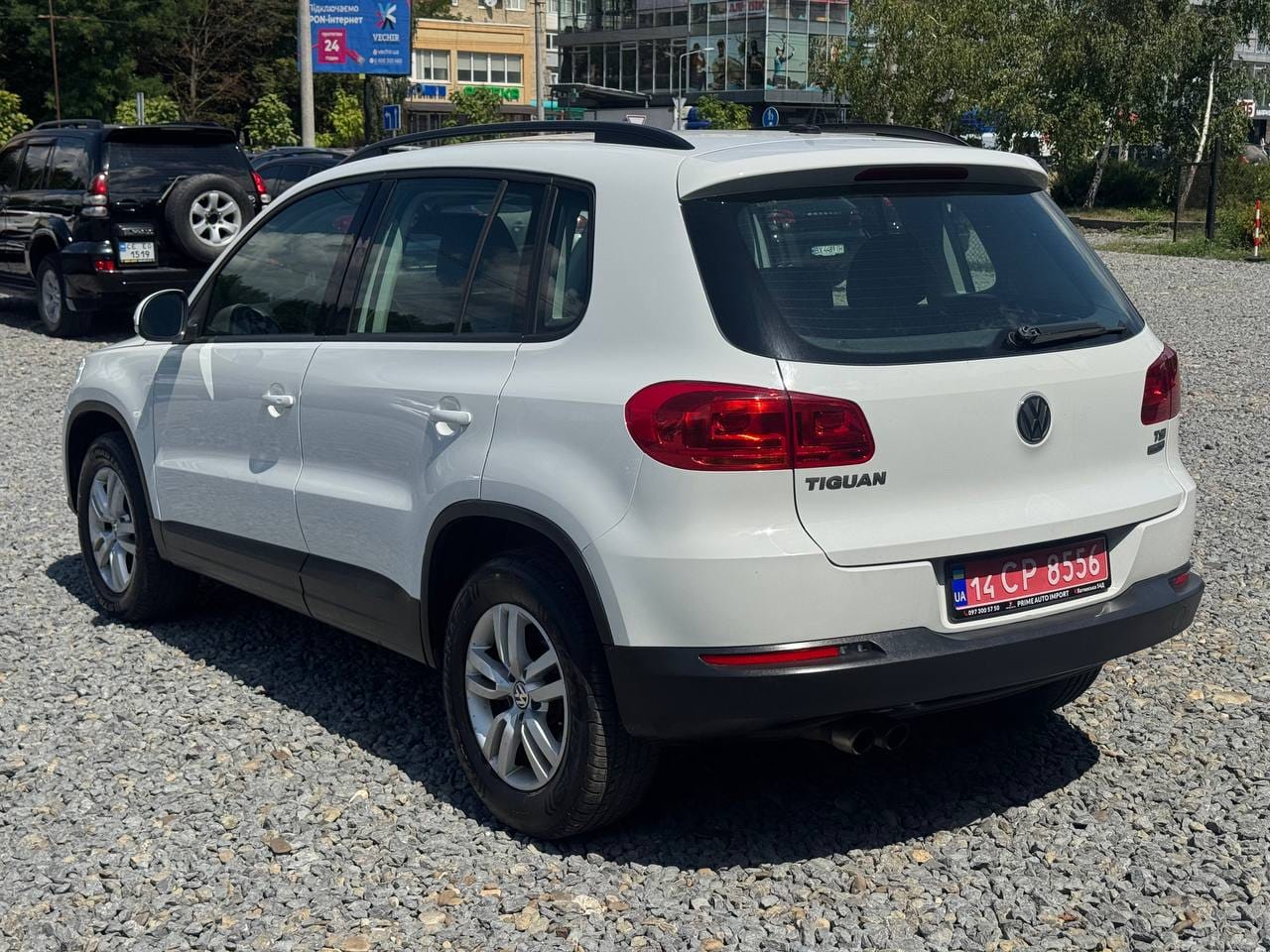 Volkswagen Tiguan 7