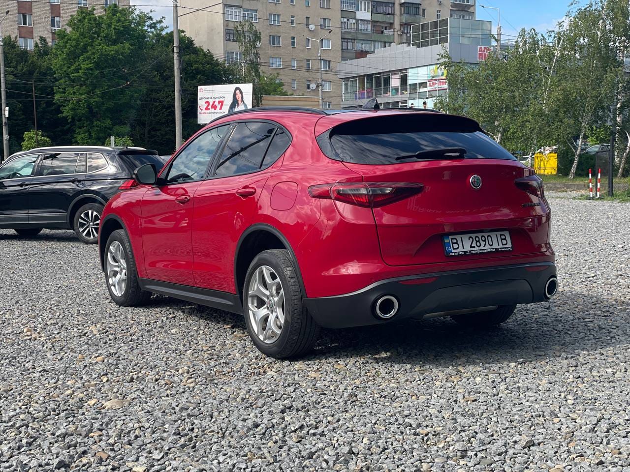 Alfa Romeo Stelvio 5