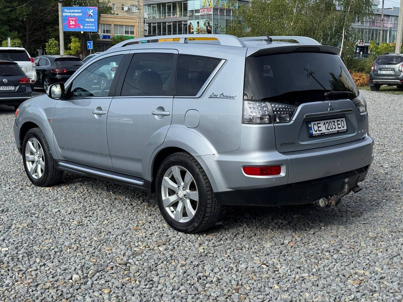 Mitsubishi Outlander 6