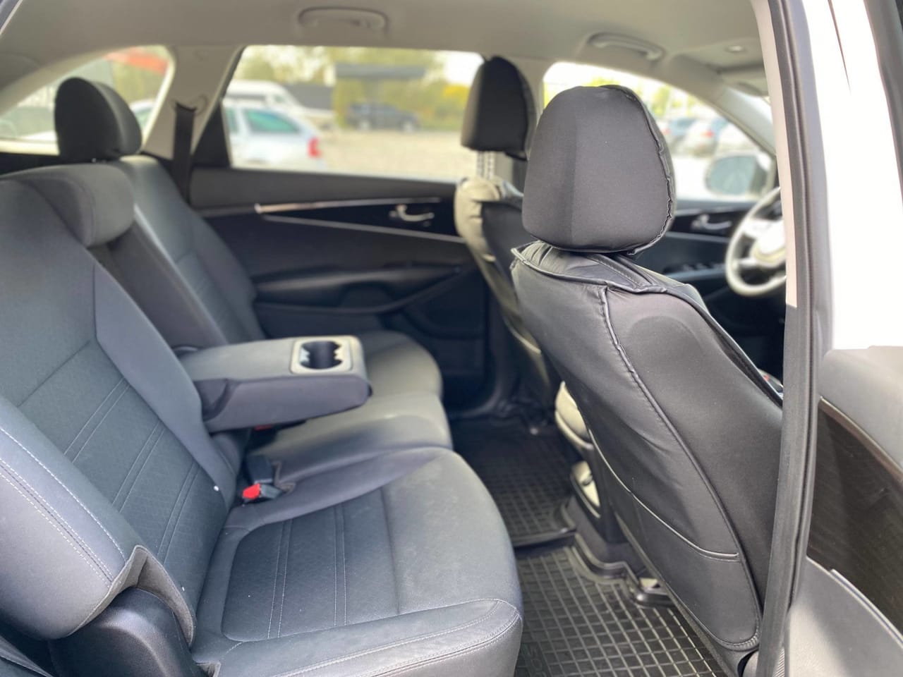 Kia Sorento 16