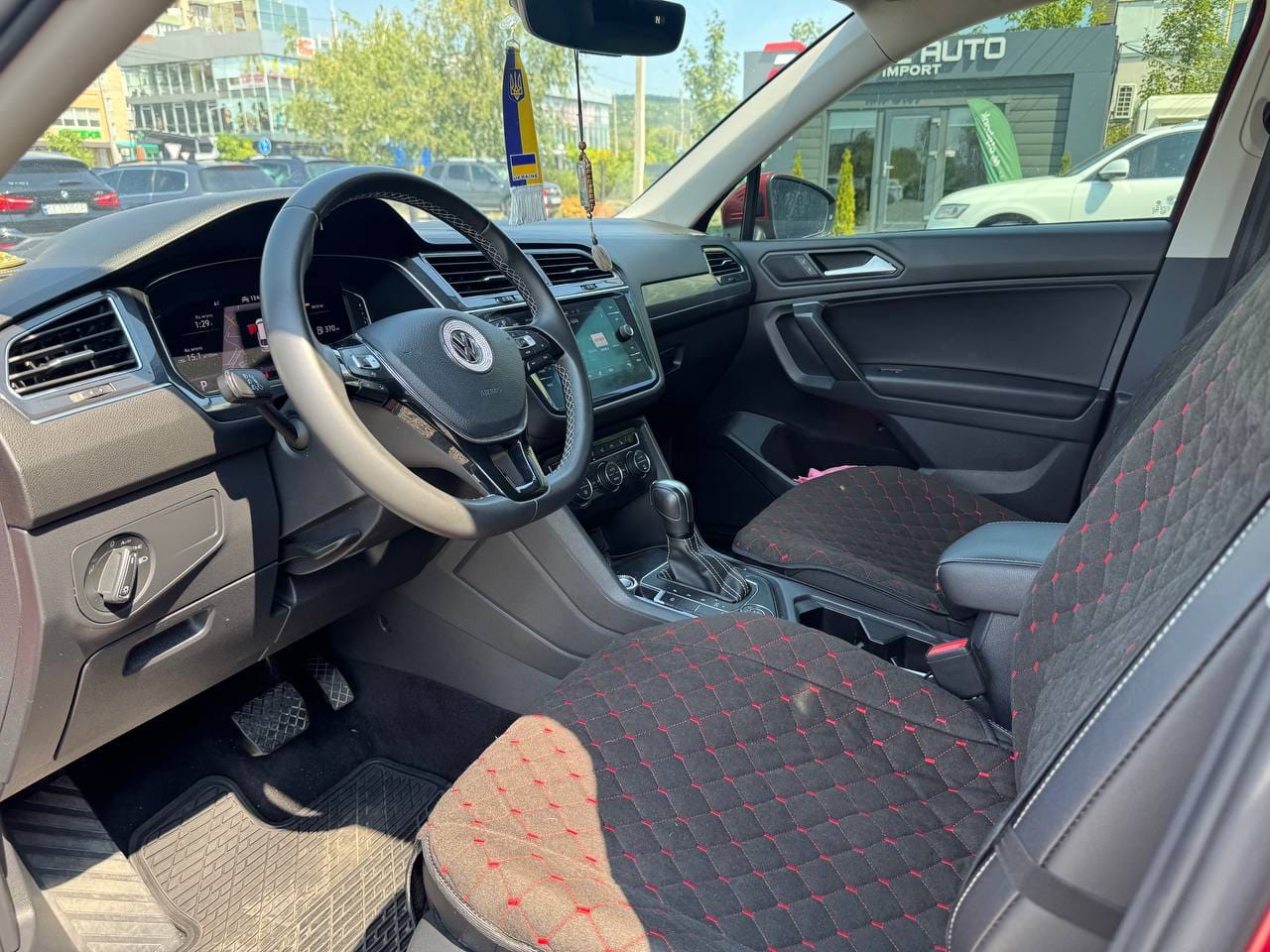 Volkswagen Tiguan 11