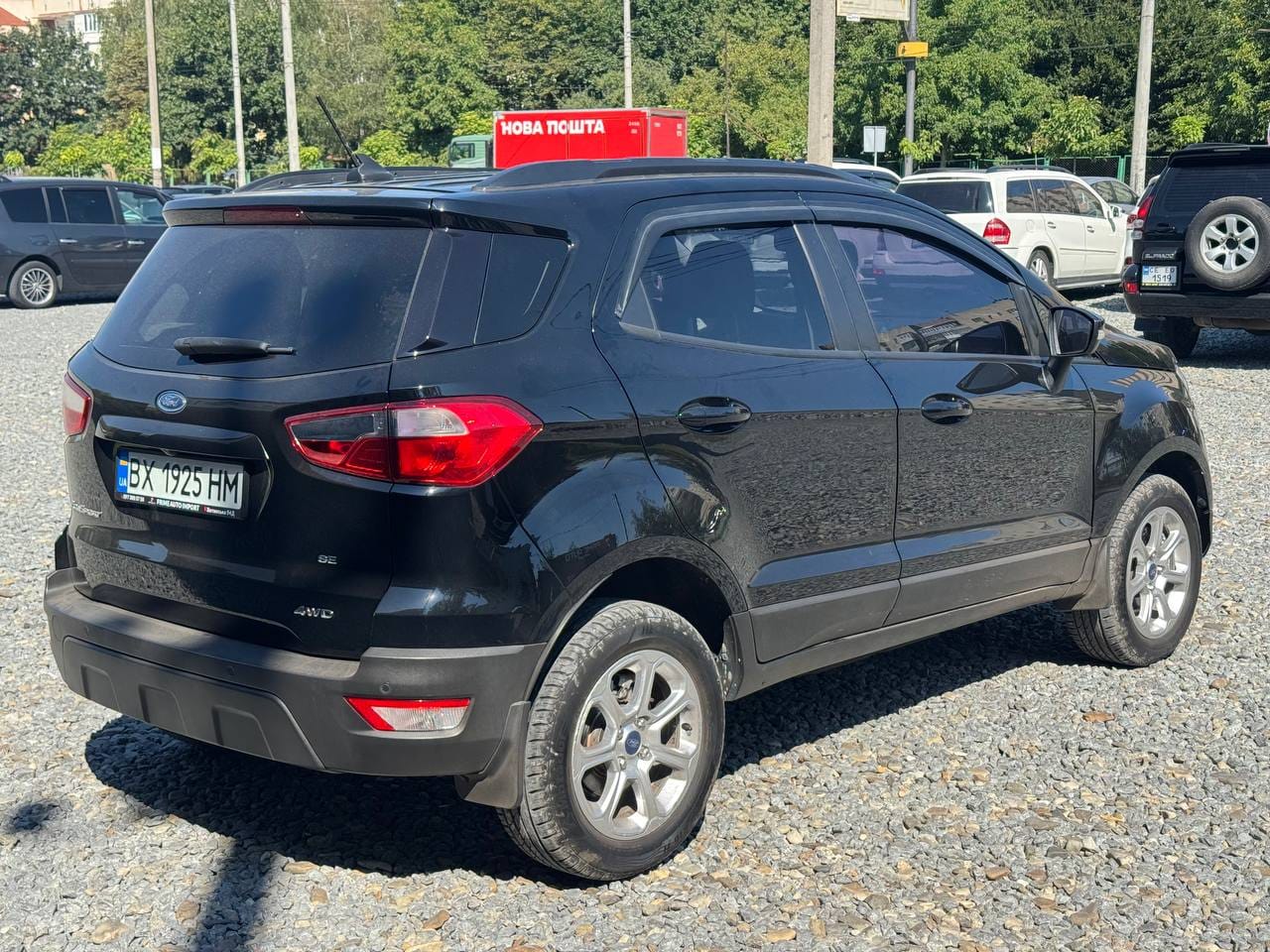 Ford EcoSport 4