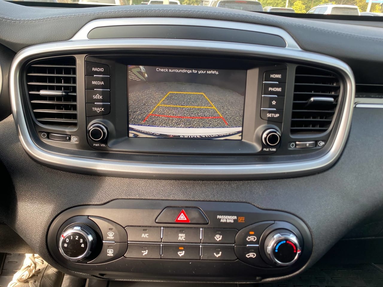 Kia Sorento 12