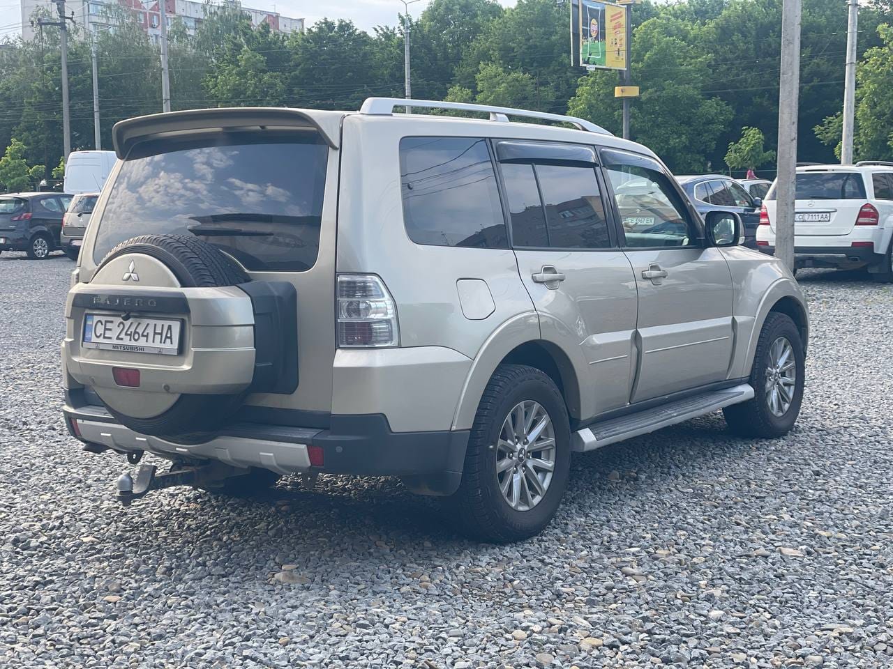 Mitsubishi Pajero Wagon 5