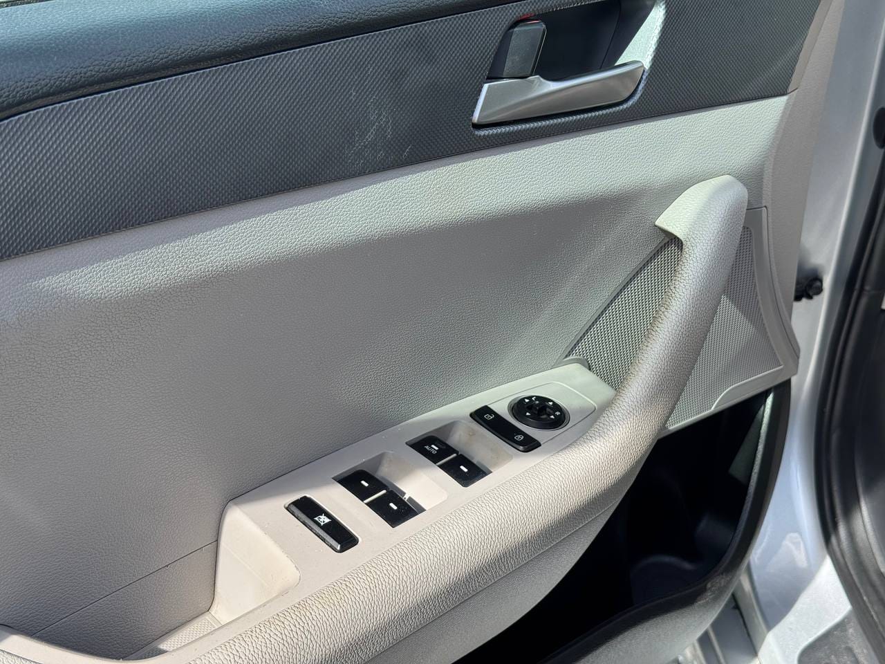 Hyundai Sonata 8