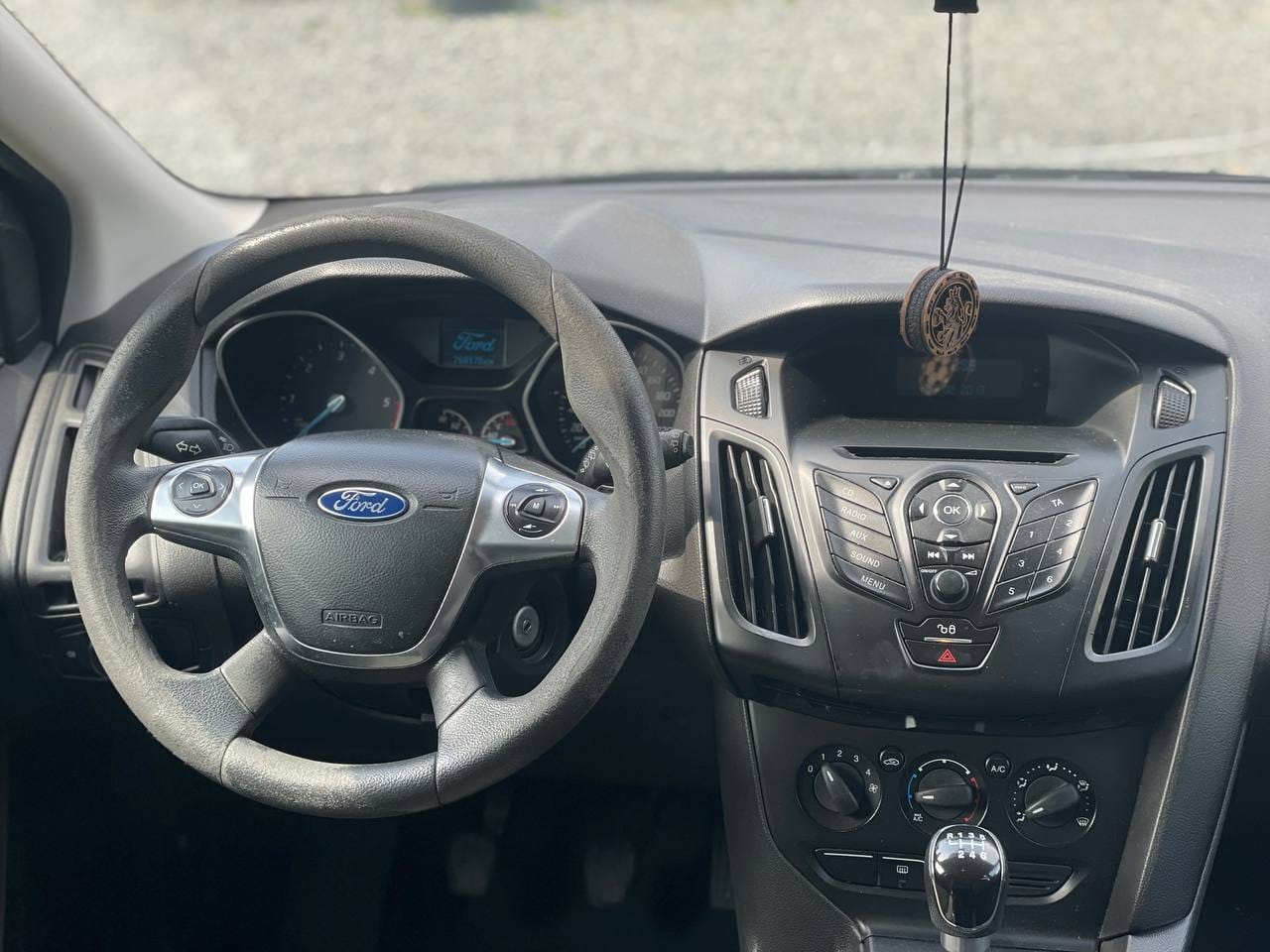 Ford Focus 13