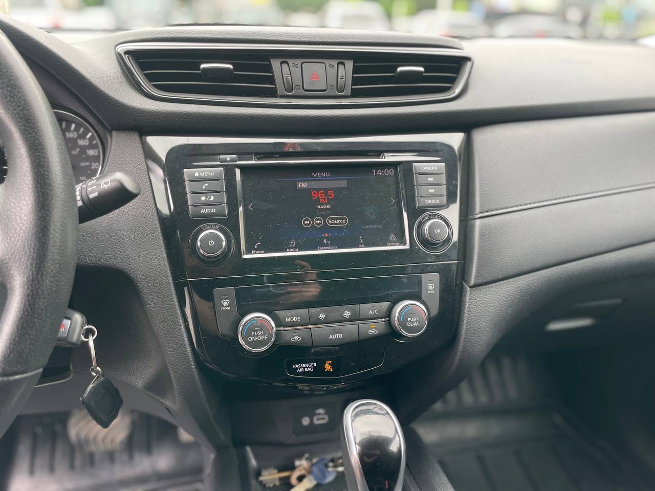 Nissan Rogue 11