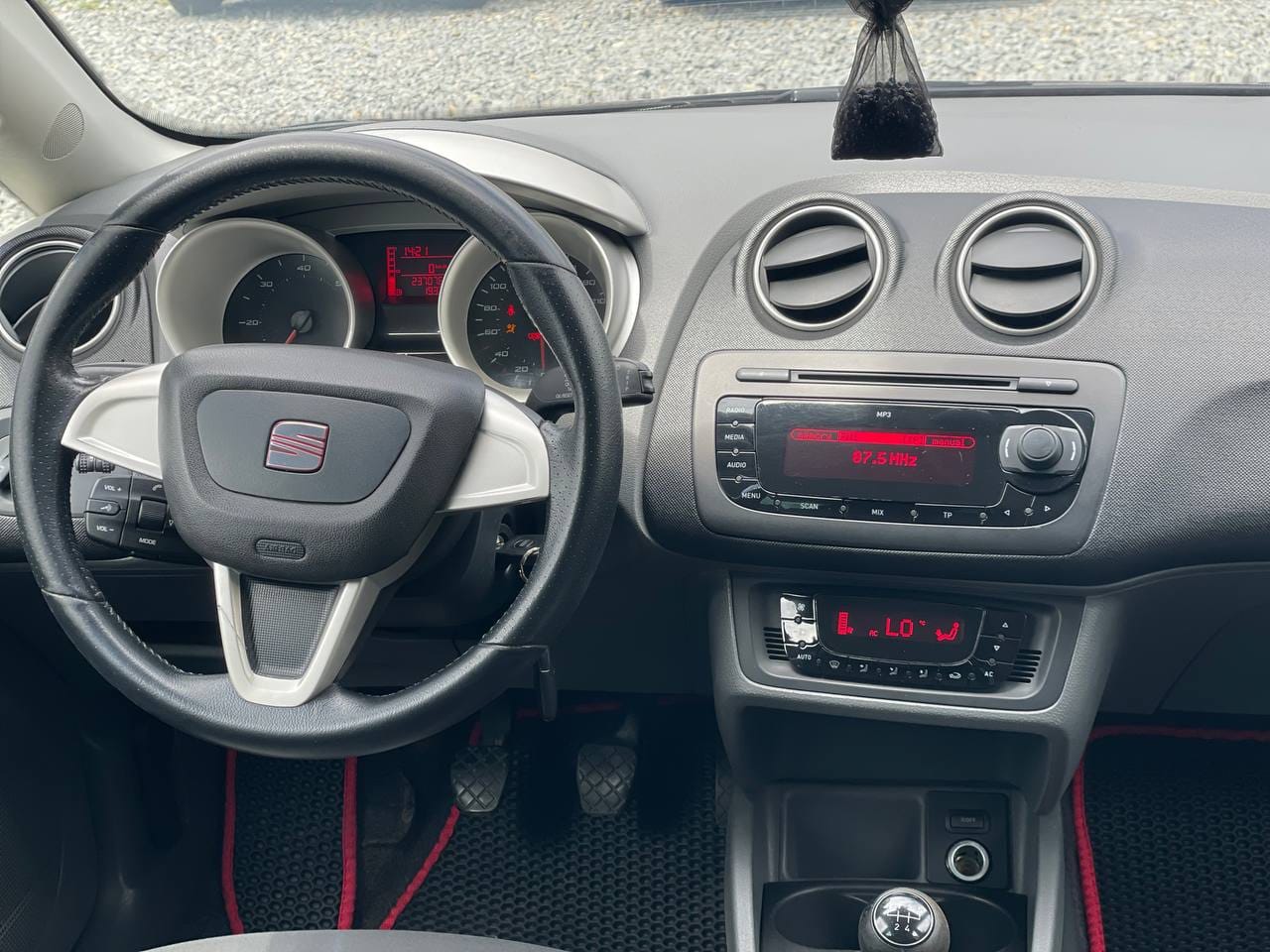 Seat Ibiza 15