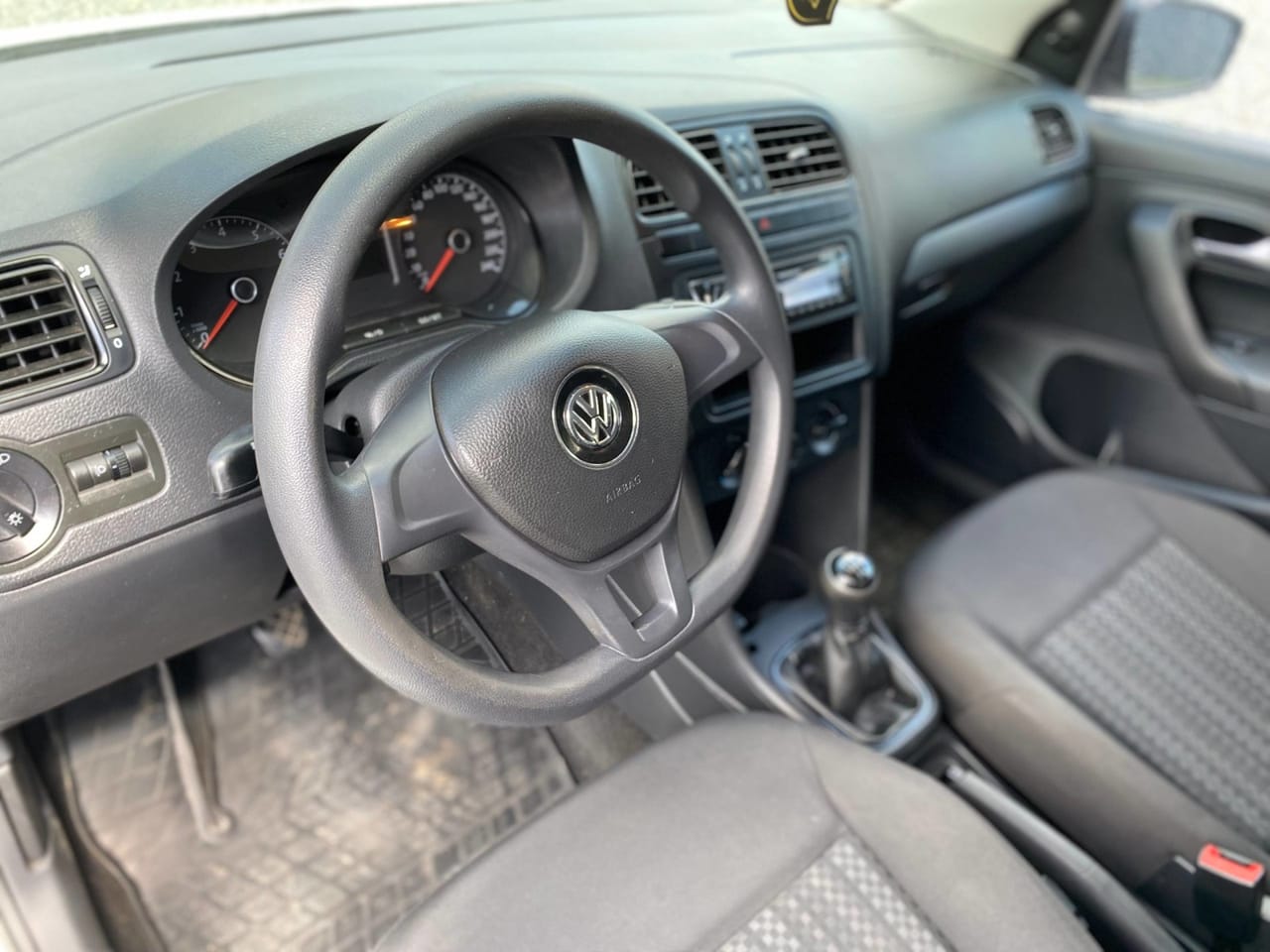 Volkswagen Polo 9