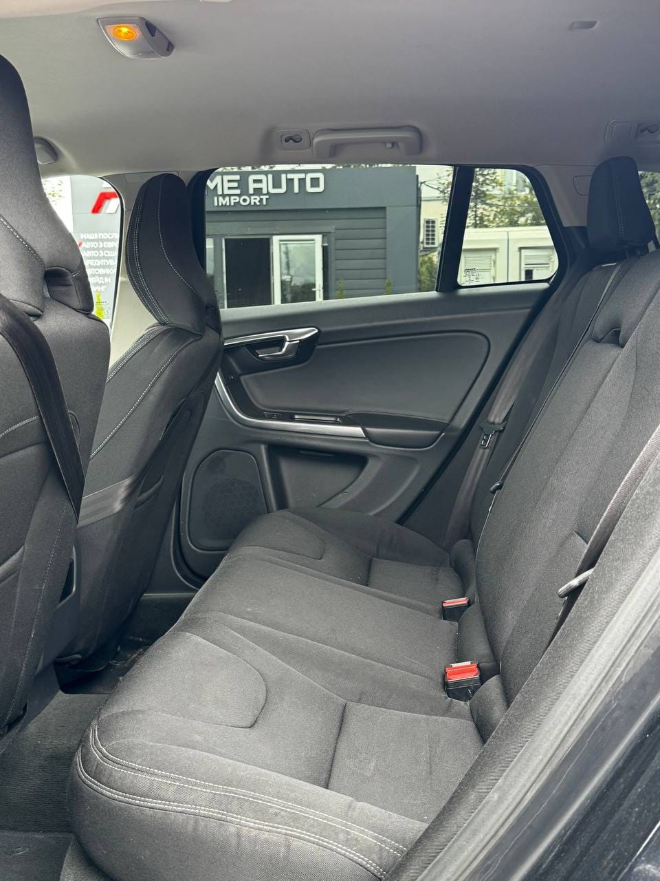 Volvo V60 13