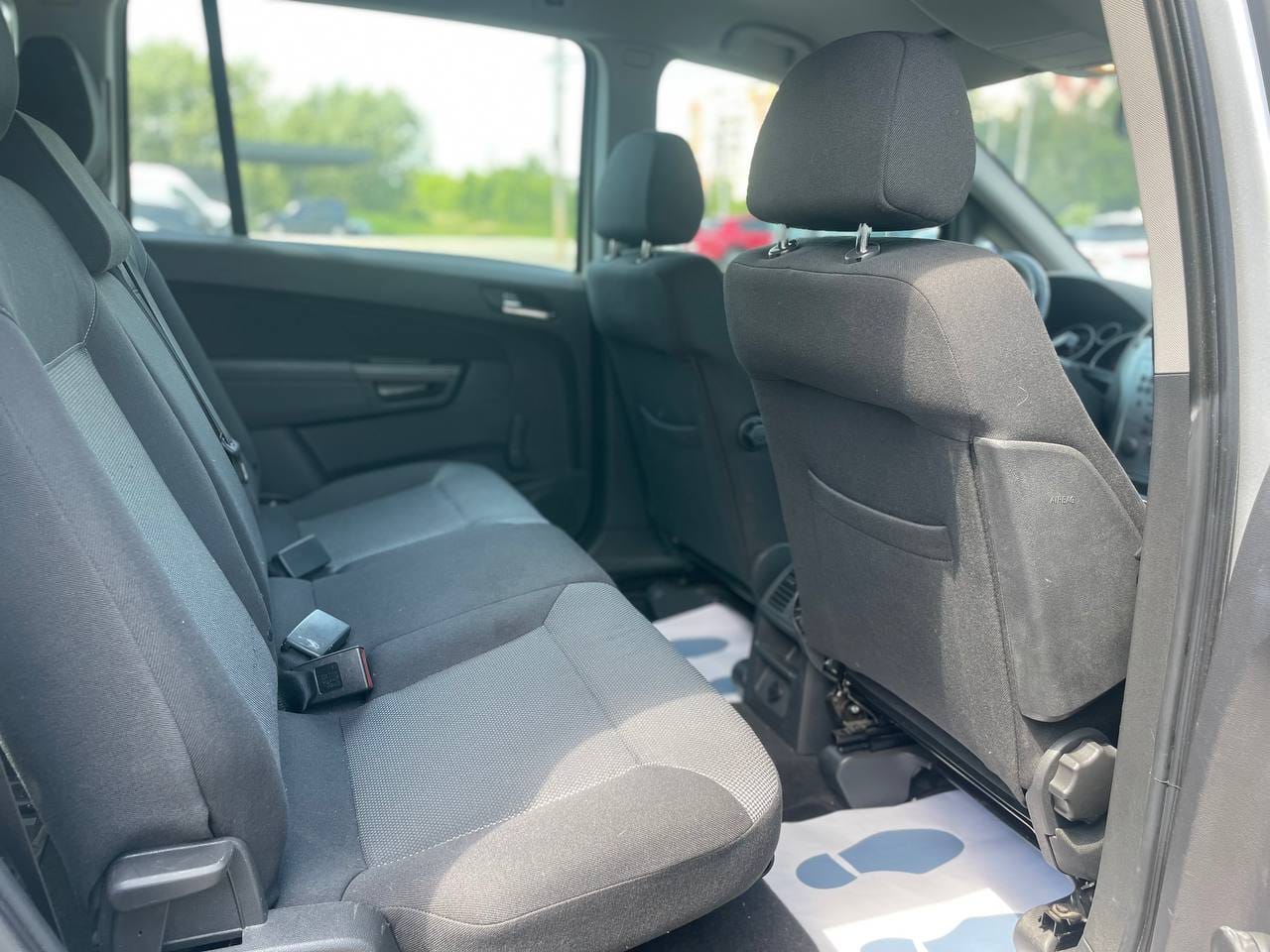 Opel Zafira 13