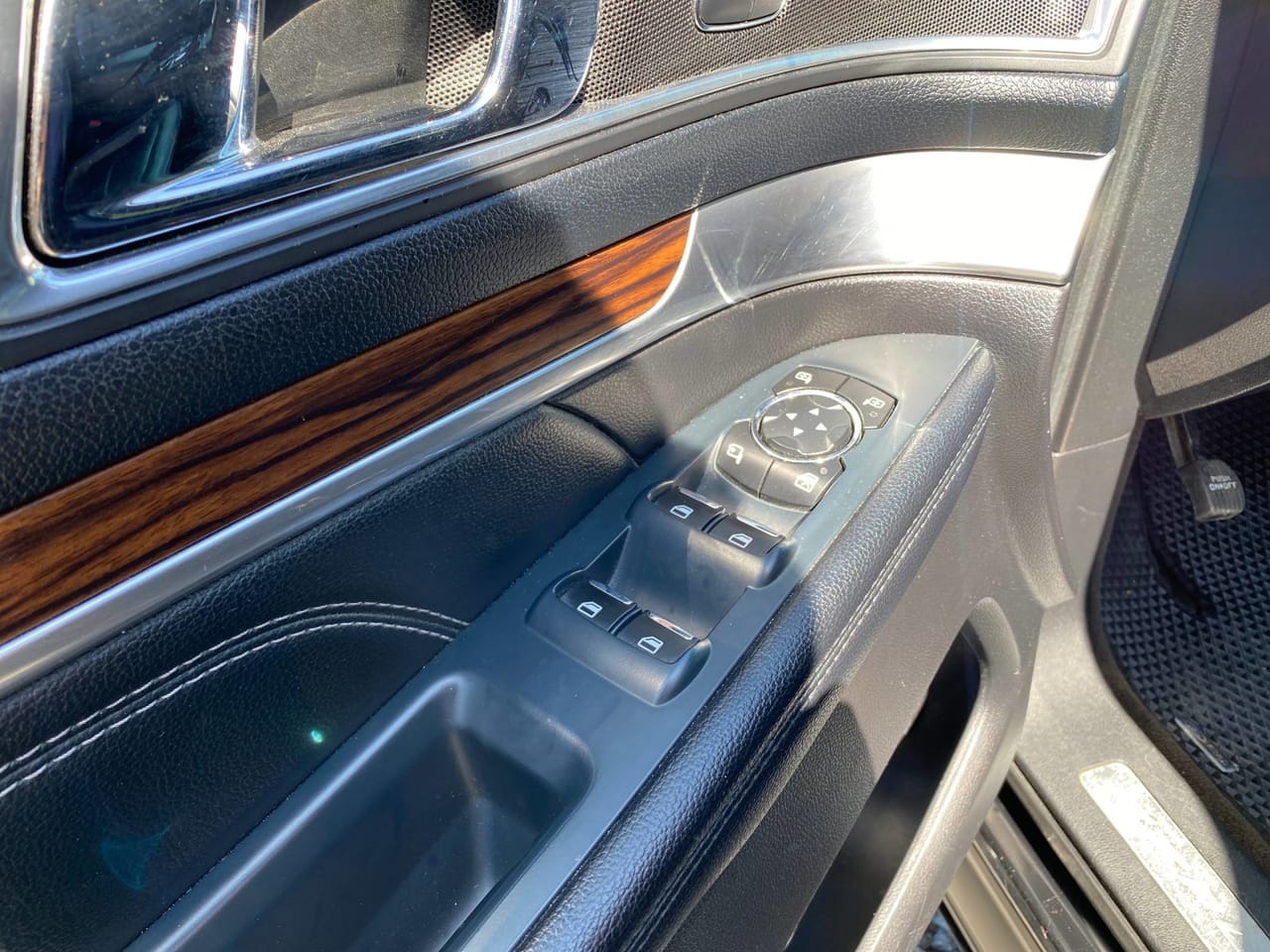 Ford Explorer 7