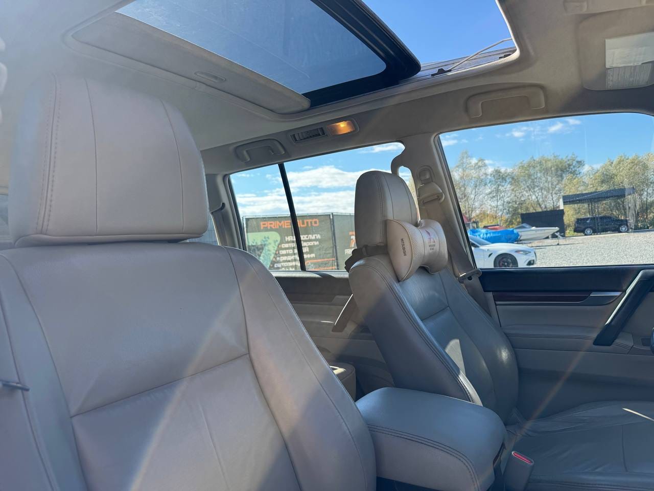 Mitsubishi Pajero 17