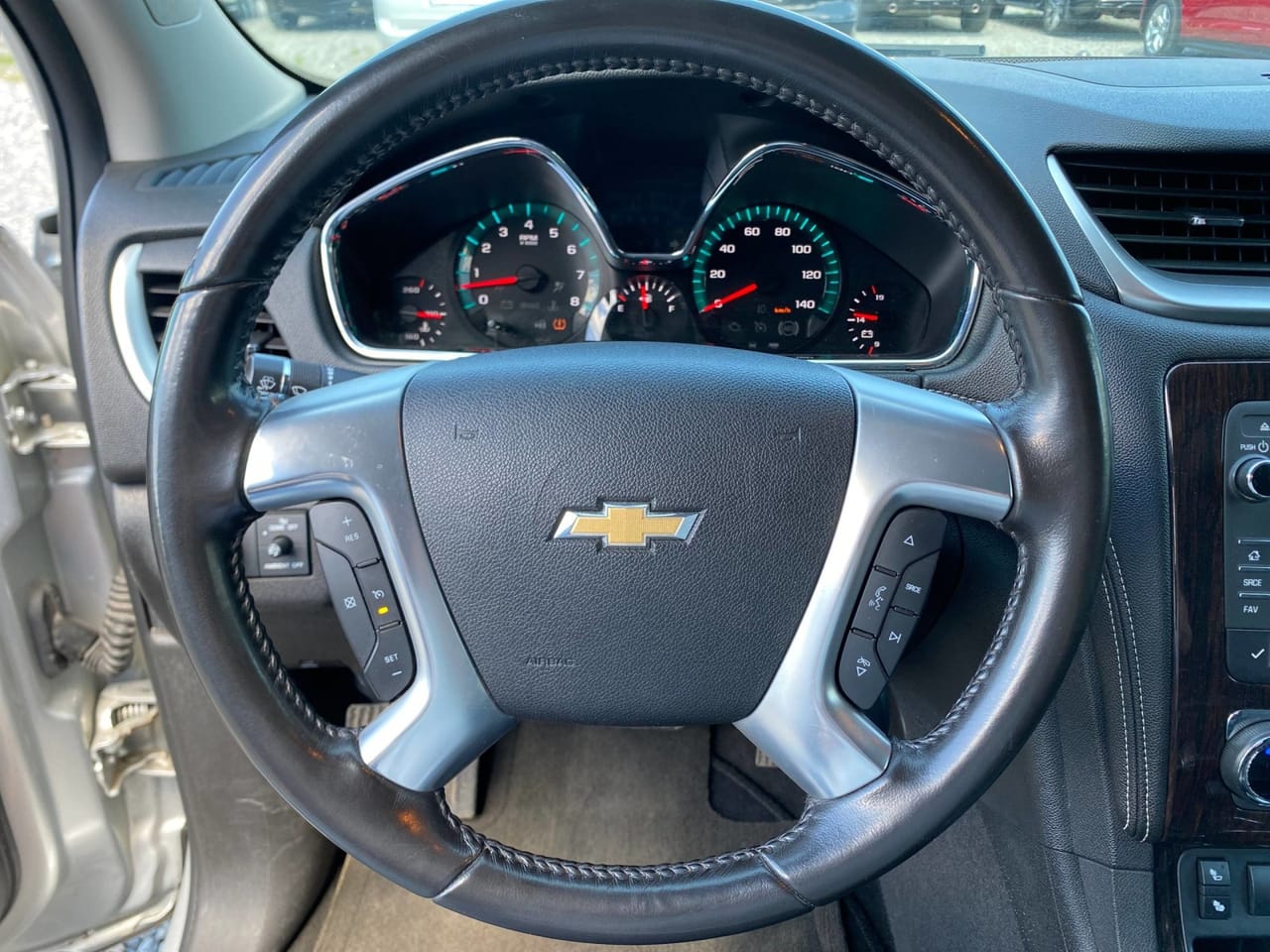 Chevrolet Traverse 8