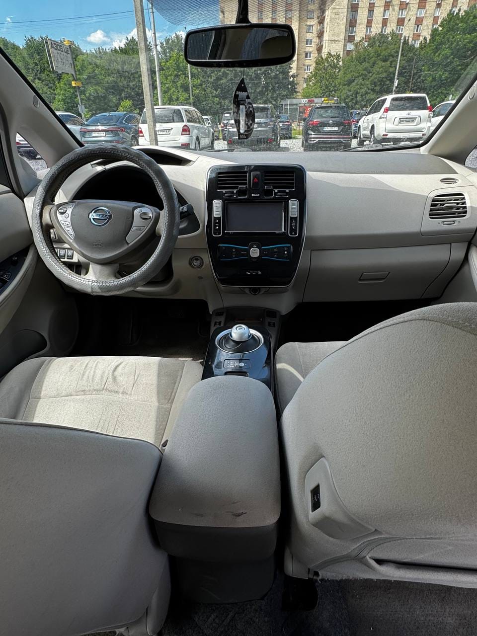 Nissan Leaf 14