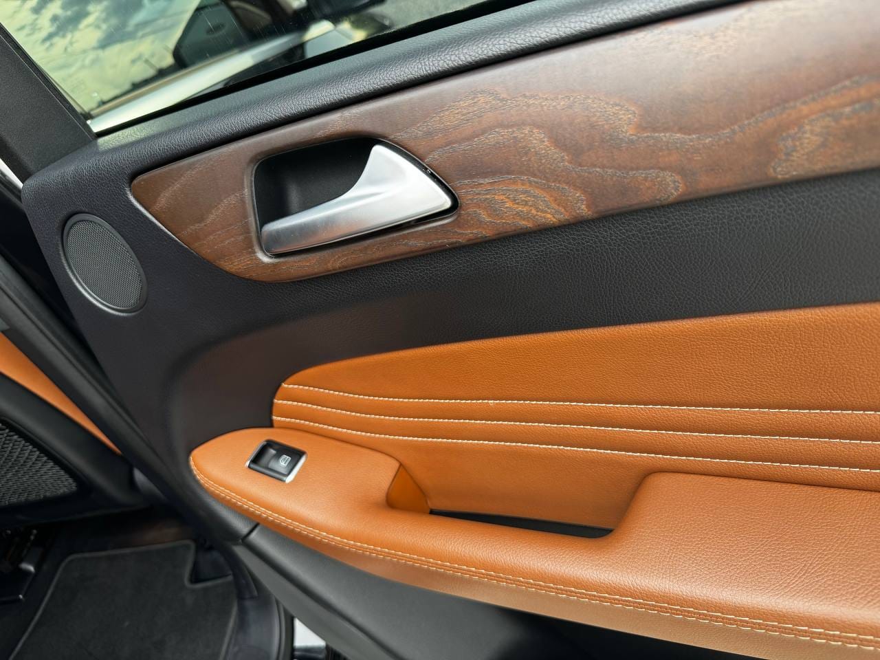 Mercedes-Benz GLE 350 10
