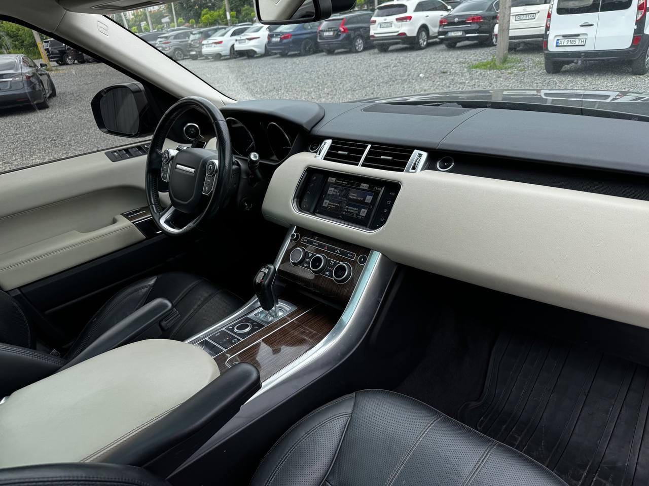 Land Rover Range Rover Sport 10