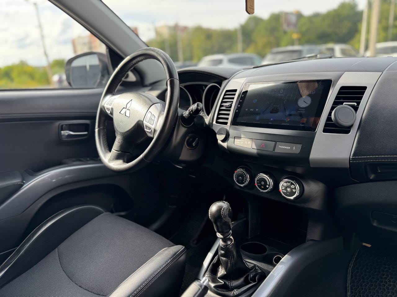 Mitsubishi Outlander 18