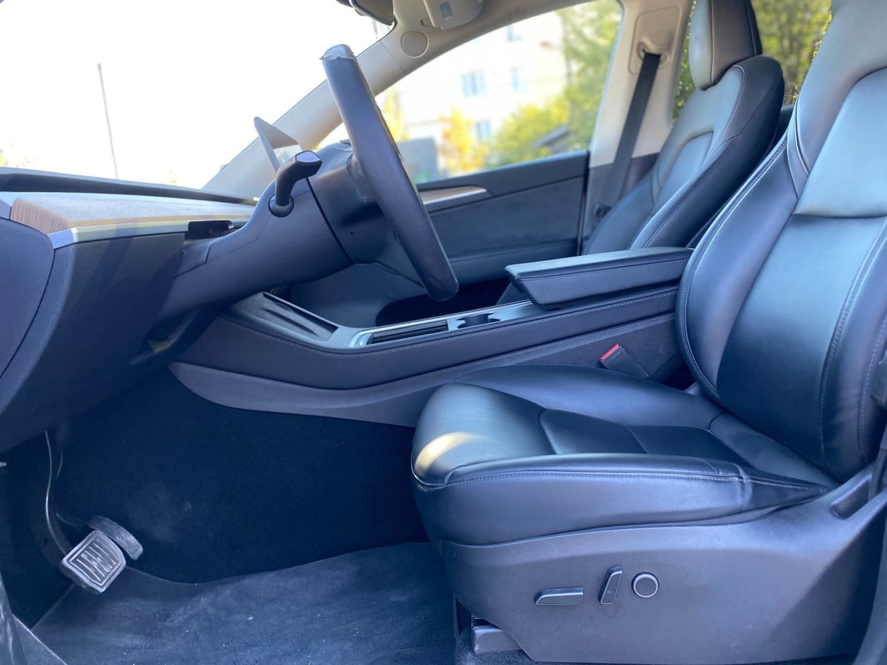 Tesla Model Y 11