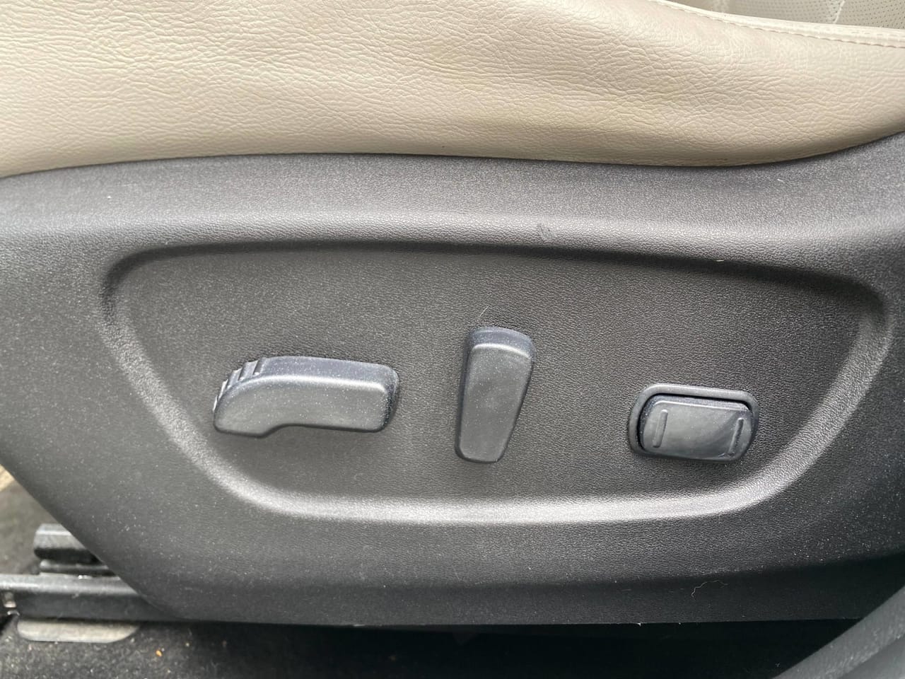 Nissan Rogue Sport 12
